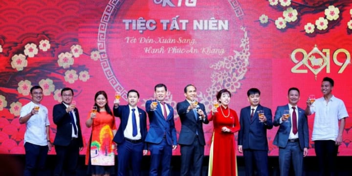 Cách Lên Kịch Bản Lễ Tất Niên Hấp Dẫn, Thu Hút Nhân Sự