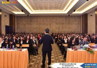 Tổ Chức Hội Thảo Tiết Kiệm Nhưng Vẫn Chuyên Nghiệp